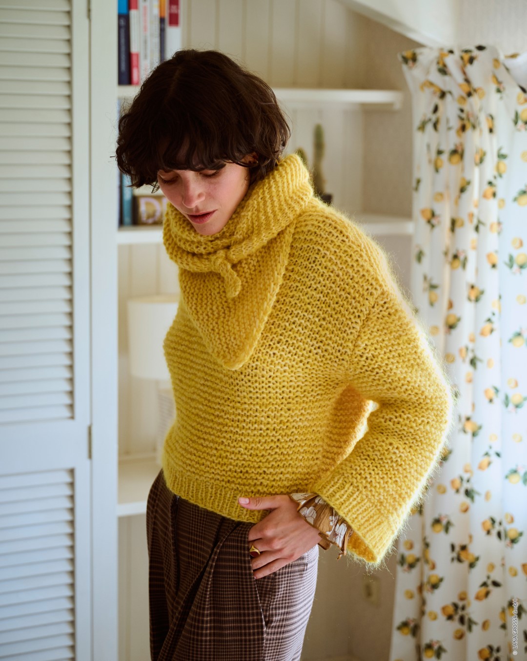 Artikelbild 1 des Artikels “Pullover Mit Trompetenärmeln aus Brigitte No. 2 & No. 3 “