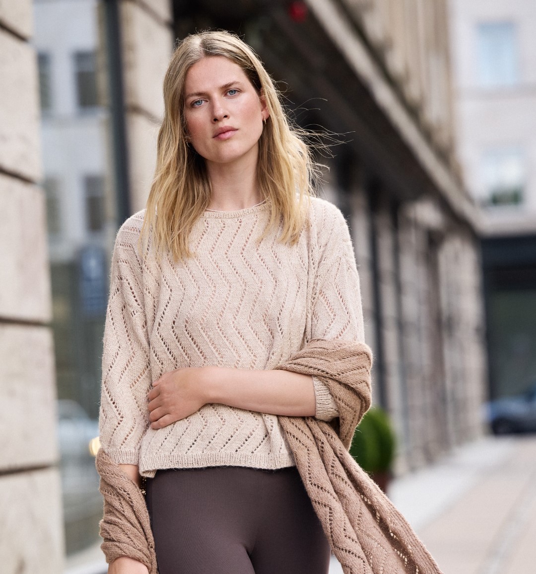 Artikelbild 1 des Artikels “Pullover aus Natural Lama Fine “