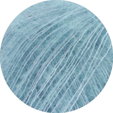 Artikelbild 2 des Artikels “Tuch aus Silkhair 201 - Zartblau | 60 x 190cm (150g)“