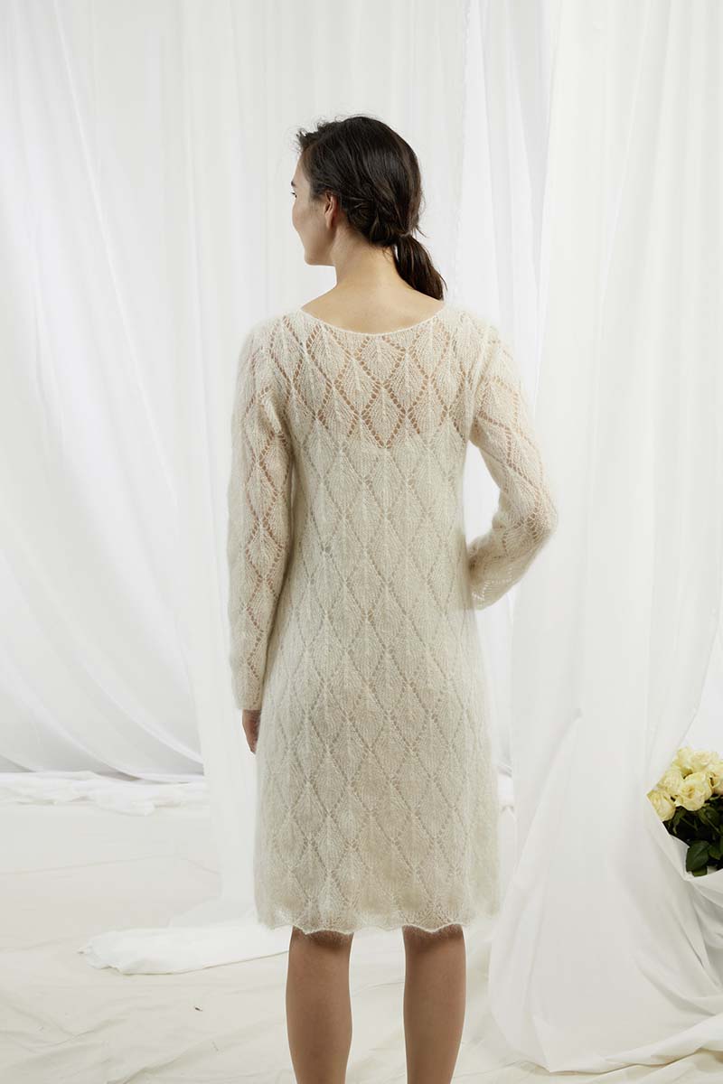 Artikelbild 2 des Artikels “Kleid im Rautenajourmuster aus Mohair Luxe “