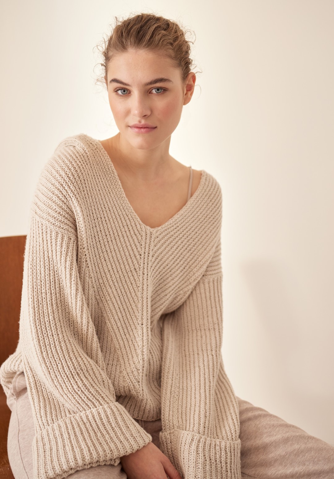 Artikelbild 2 des Artikels “Hoodie aus Alta Moda Cotolana “