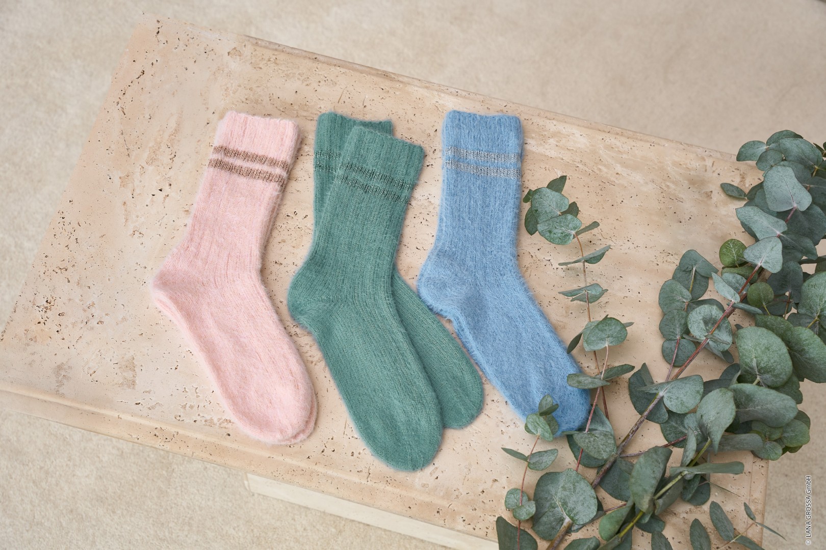 Artikelbild 2 des Artikels “Lana Grossa Cosy Socks and More No. 1 “