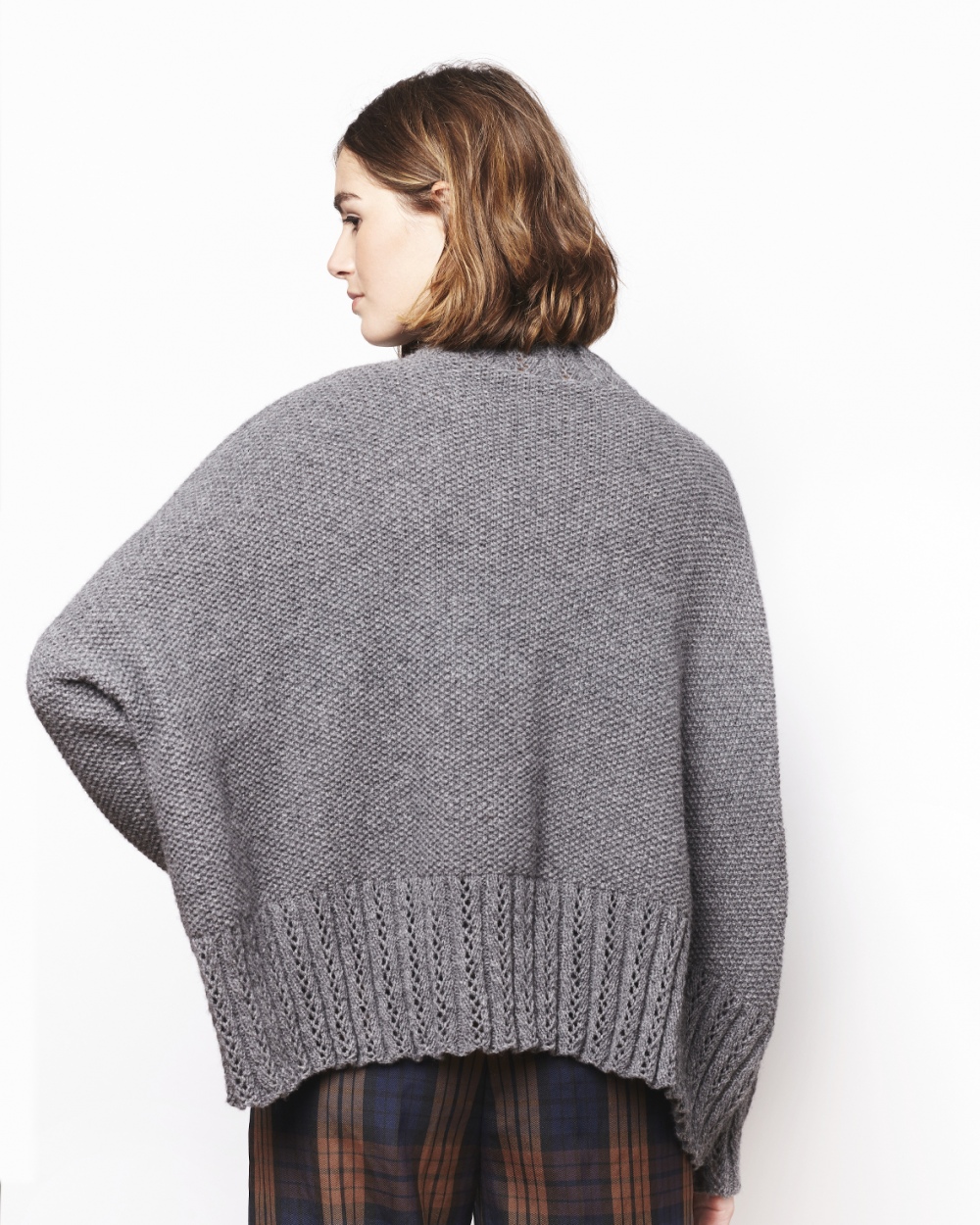 Artikelbild 2 des Artikels “Pullover mit Lochmuster Bündchen aus Lamana Como “