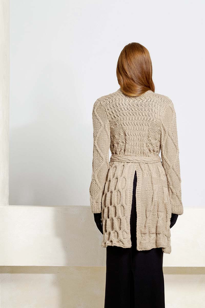 Artikelbild 3 des Artikels “Jacke  aus Baby Alpaca “