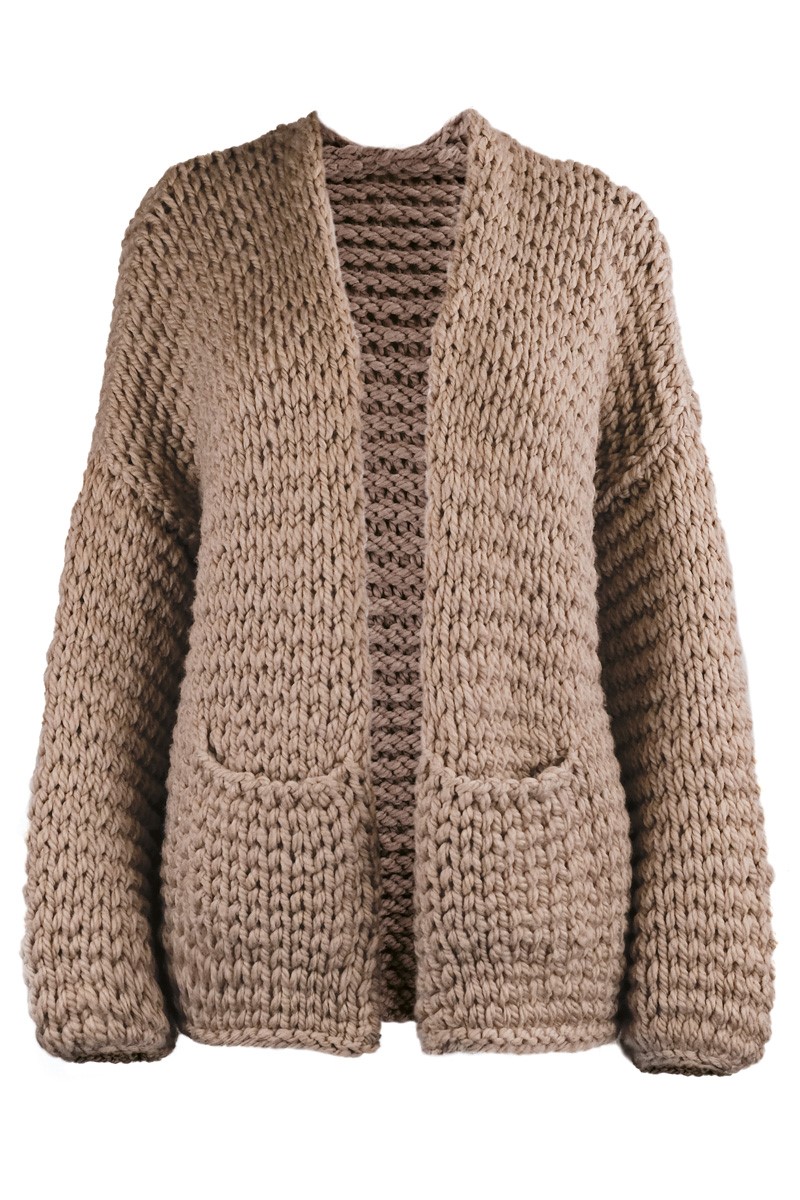 Artikelbild 3 des Artikels “Cardigan Chilly Milly aus WOOLADDICTS Fire “