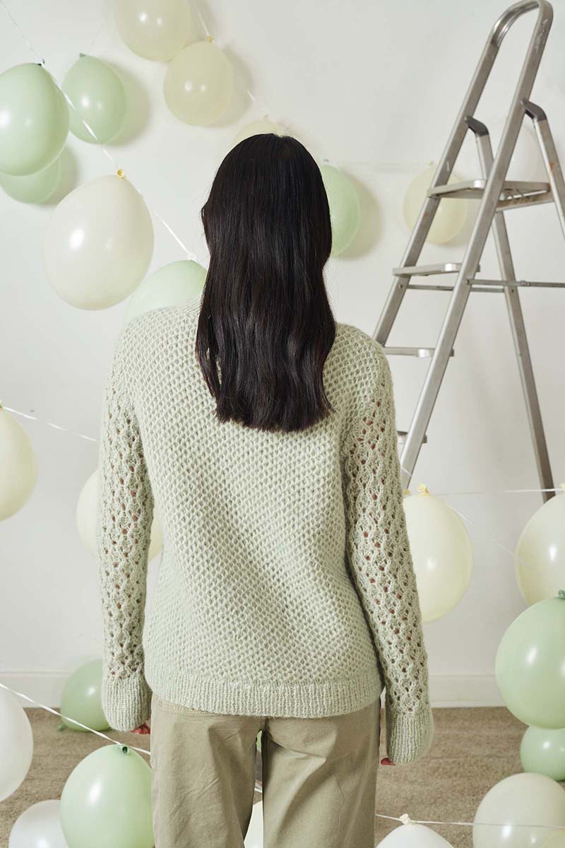 Artikelbild 3 des Artikels “Pullover Elvira aus Malou Light 887.0004 - Schwarz | L-XL (400g)“