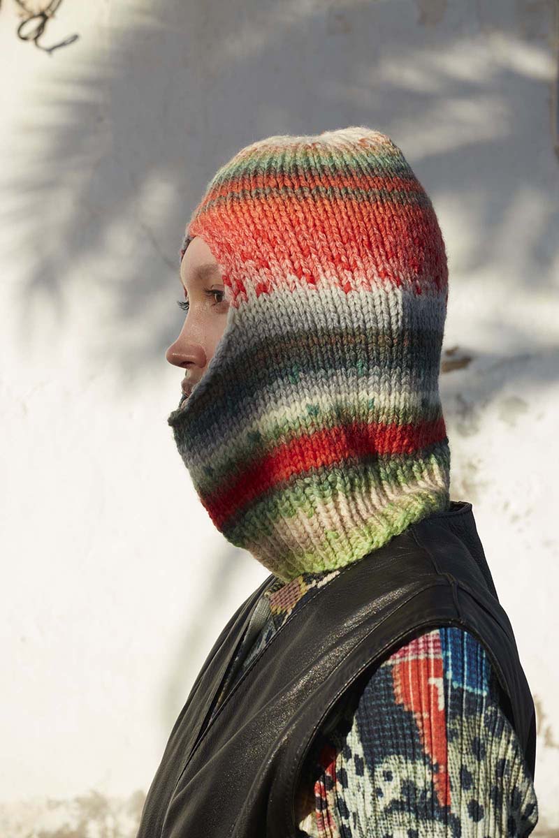 Artikelbild 3 des Artikels “Balaklava Radiant Sun aus WOOLADDICTS Mystery “