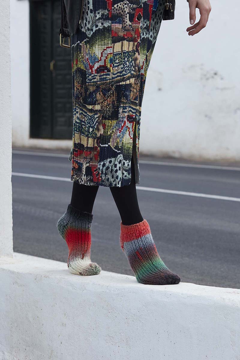 Artikelbild 3 des Artikels “Socken Prismatic Movers aus WOOLADDICTS Mystery “