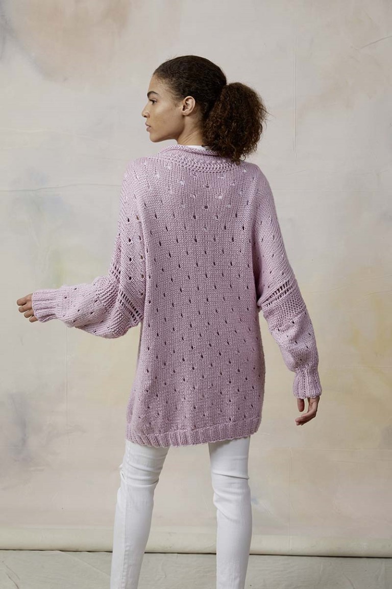 Artikelbild 3 des Artikels “Oversize Pullover aus Amira 933.0009 - rosa | L-XL (650g)“
