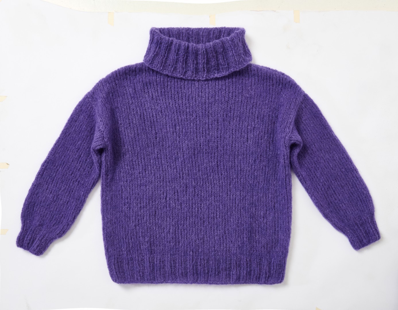 Artikelbild 3 des Artikels “Oversized Mohair-Pullover aus Brigitte No. 3 “
