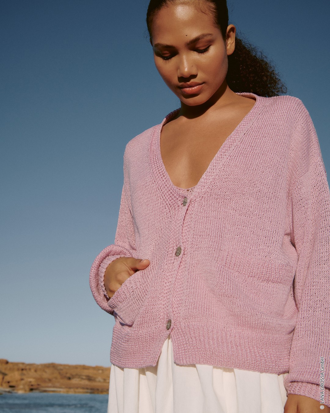 Artikelbild 3 des Artikels “Jacke Mit Eingestrickten Taschen aus Nastrino “