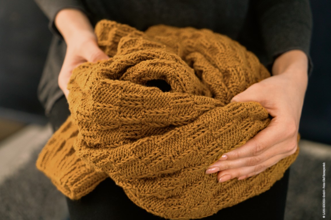 Artikelbild 3 des Artikels “Cardigan aus Cool Wool Big (Melange) “