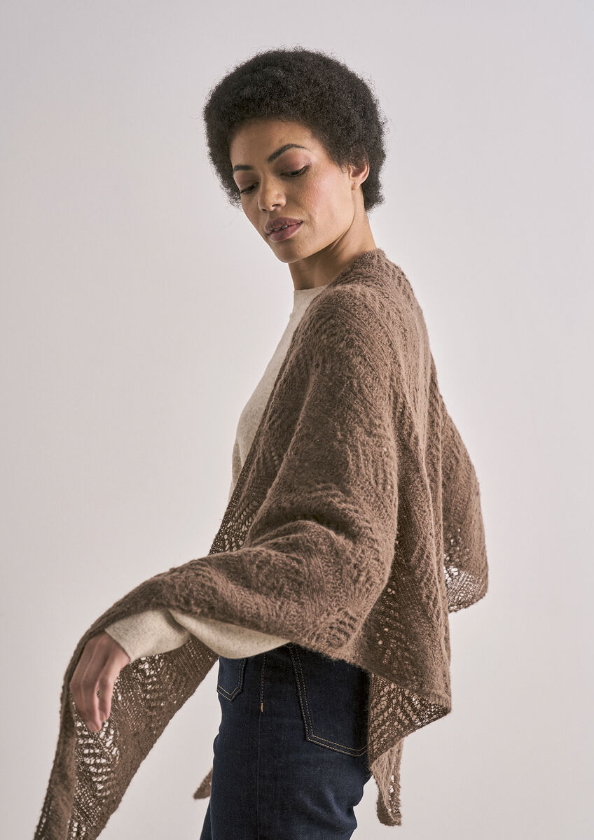 Artikelbild 3 des Artikels “Rowan Alpaca Haze (MODE at Rowan) “