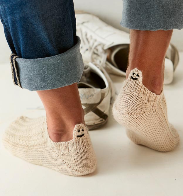 Artikelbild 4 des Artikels “TOPP  Sneakersocken stricken mit Wow-Effekt “