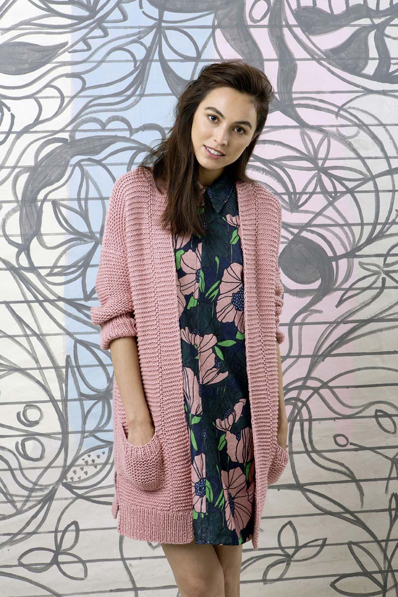 Artikelbild 4 des Artikels “Longjacke mit Taschen aus Amira “