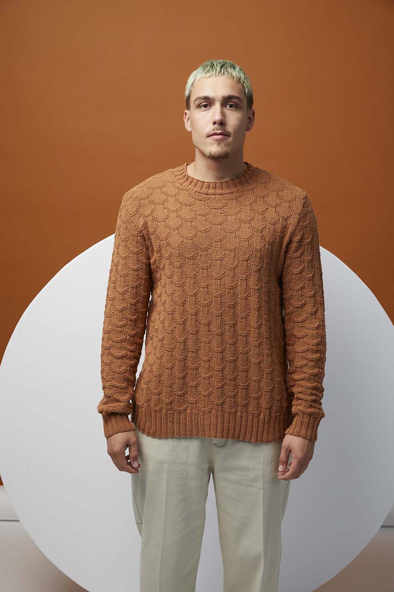 Artikelbild 4 des Artikels “Herrenpullover Adrian aus Oceania 1142.0168 - Dunkelbraun | M-L (550g)“