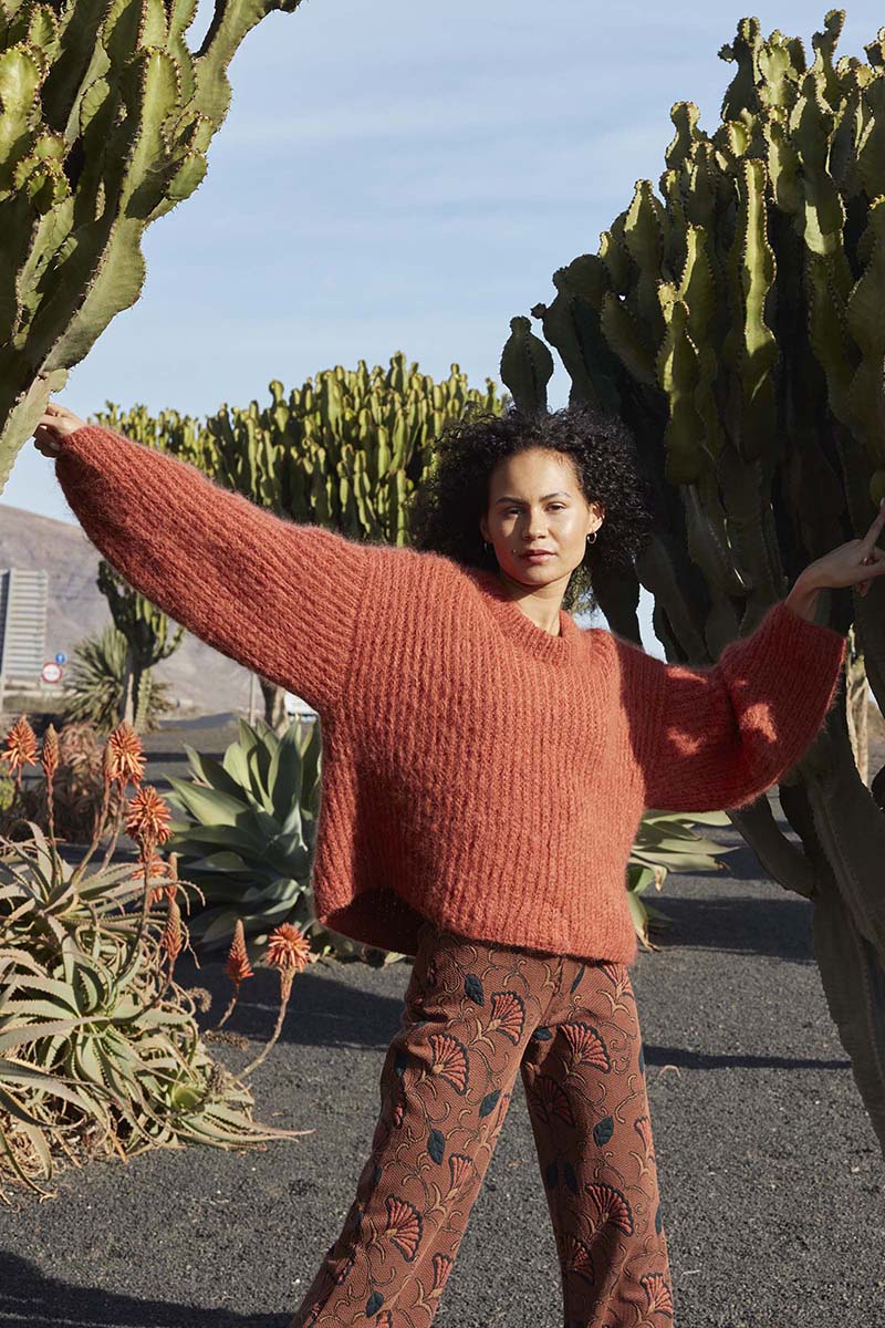 Artikelbild 4 des Artikels “Top Down Pullover Pachamama aus WOOLADDICTS Honor “