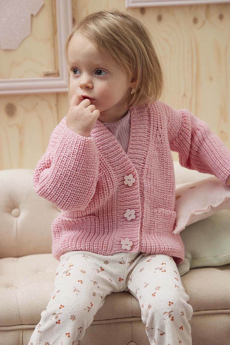 Artikelbild 4 des Artikels “Cardigan Sigrid aus Merino 200 Bebé 71.0332 - marine | 62 (150g)“