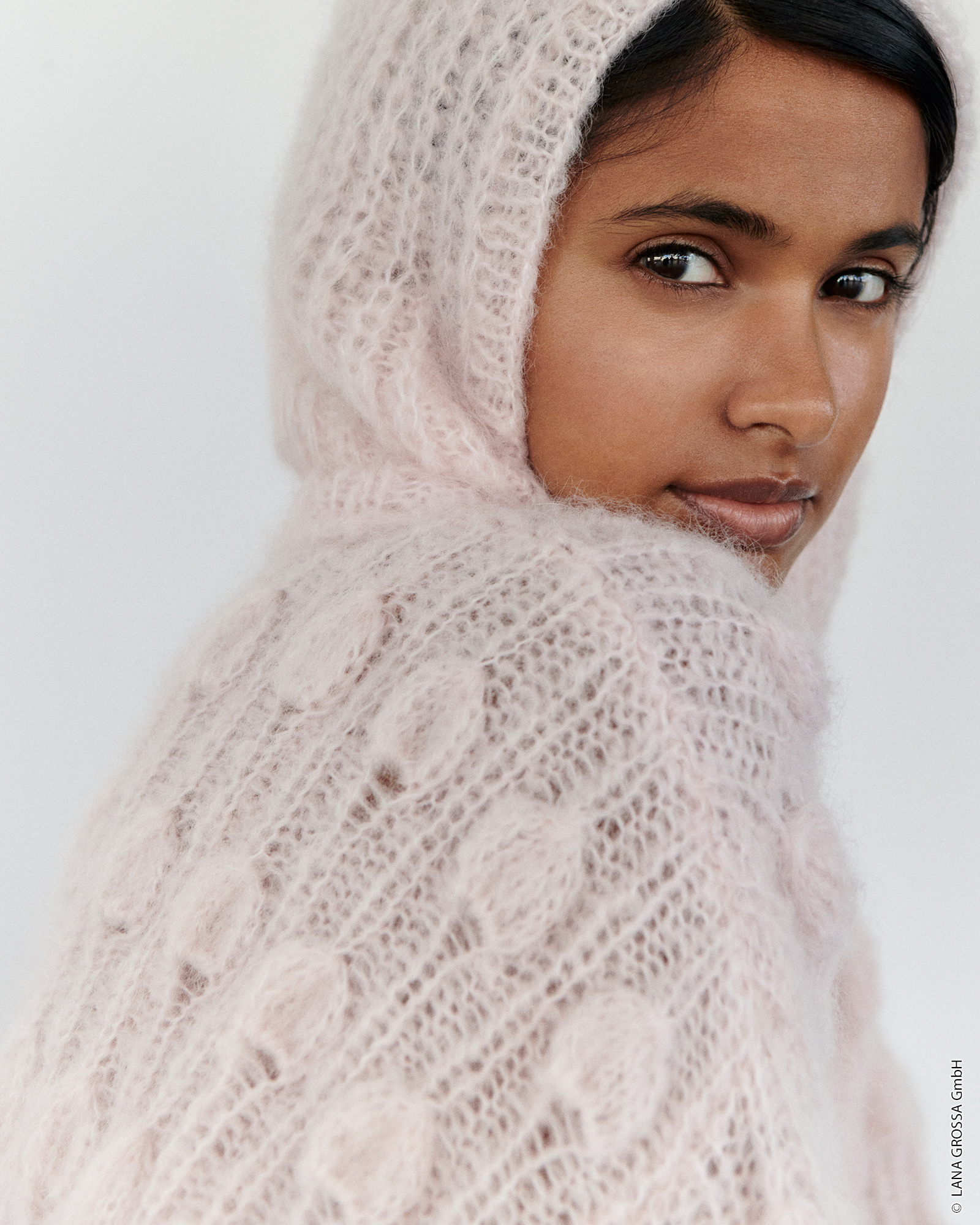 Artikelbild 4 des Artikels “Pullover Mit Tropfenmuster aus Mohair Moda “