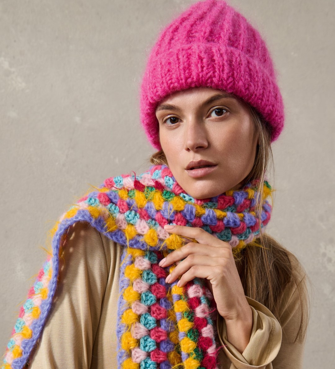 Artikelbild 4 des Artikels “Mütze Mit Umschlag aus Mohair Moda “