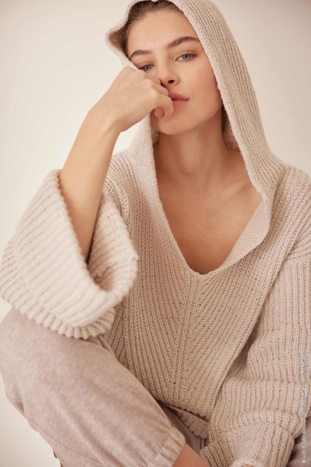 Artikelbild 4 des Artikels “Hoodie aus Alta Moda Cotolana “