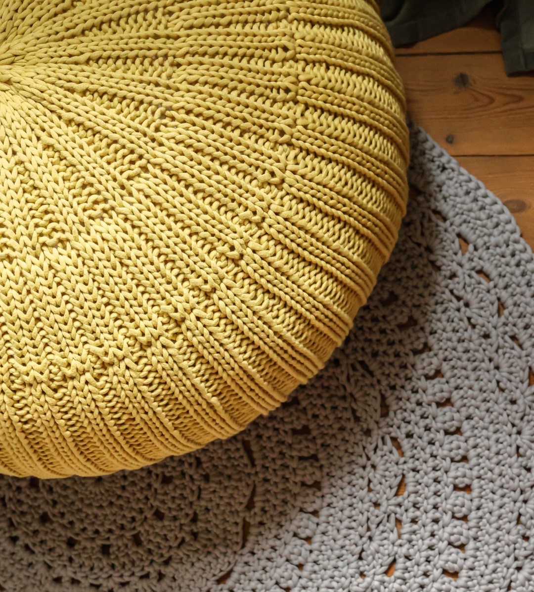Artikelbild 4 des Artikels “Boden-Pouf aus The Tube “