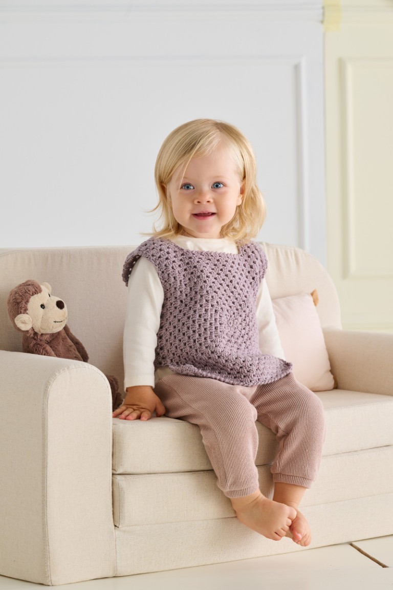 Artikelbild 4 des Artikels “Pullunder Im Grannymuster aus Cool Wool Big 1000 - Burgund | 98/104 (200g)“