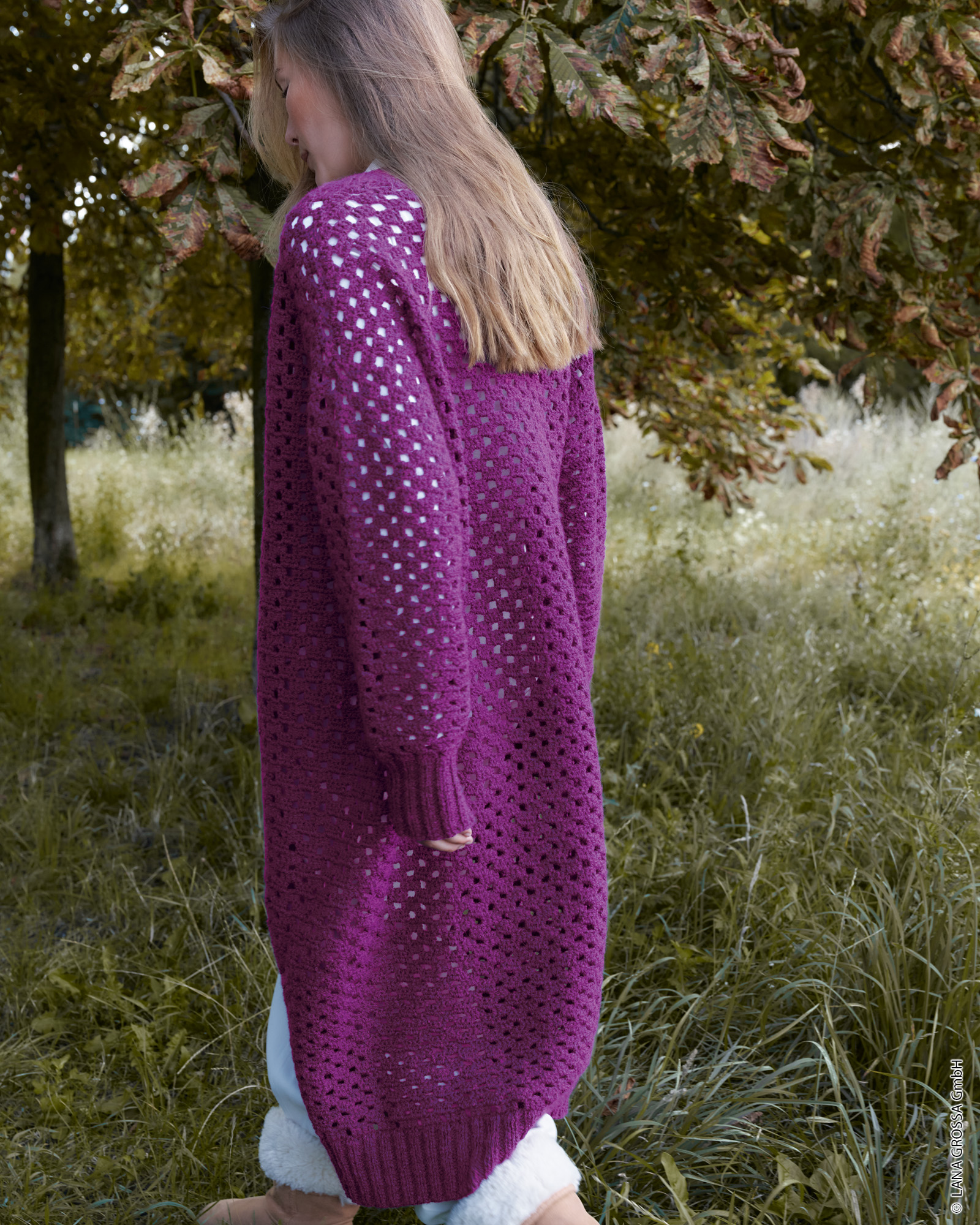 Artikelbild 4 des Artikels “Mantel Mit Lochmuster aus Alta Moda Alpaca “