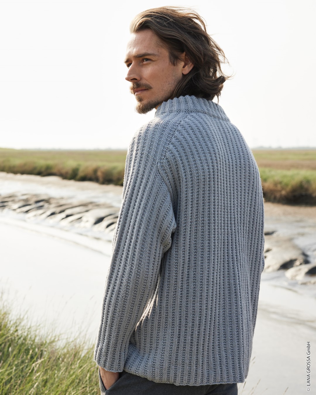 Artikelbild 4 des Artikels “Top Down Pullover Mit  Stehkragen aus Cool Wool Big “