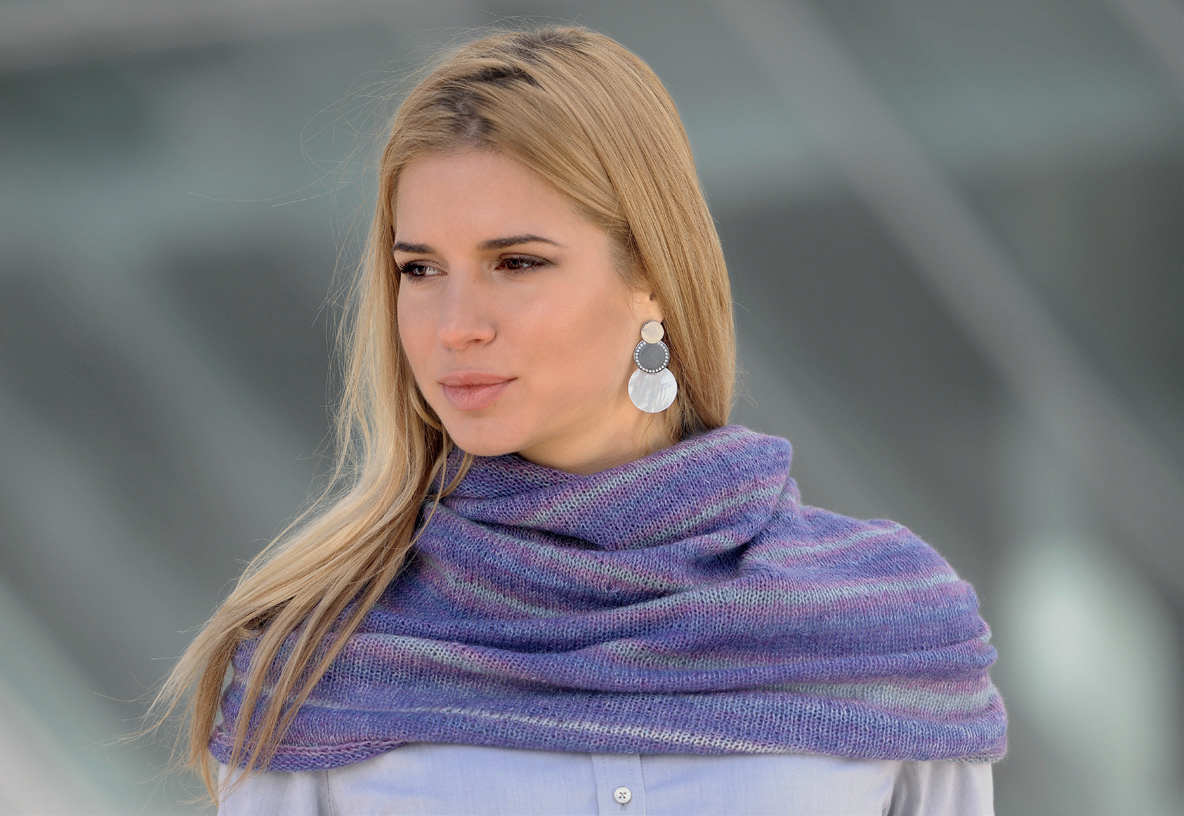 Artikelbild 4 des Artikels “Kapuzenloop aus Linie 97 Starwool Lace Color “