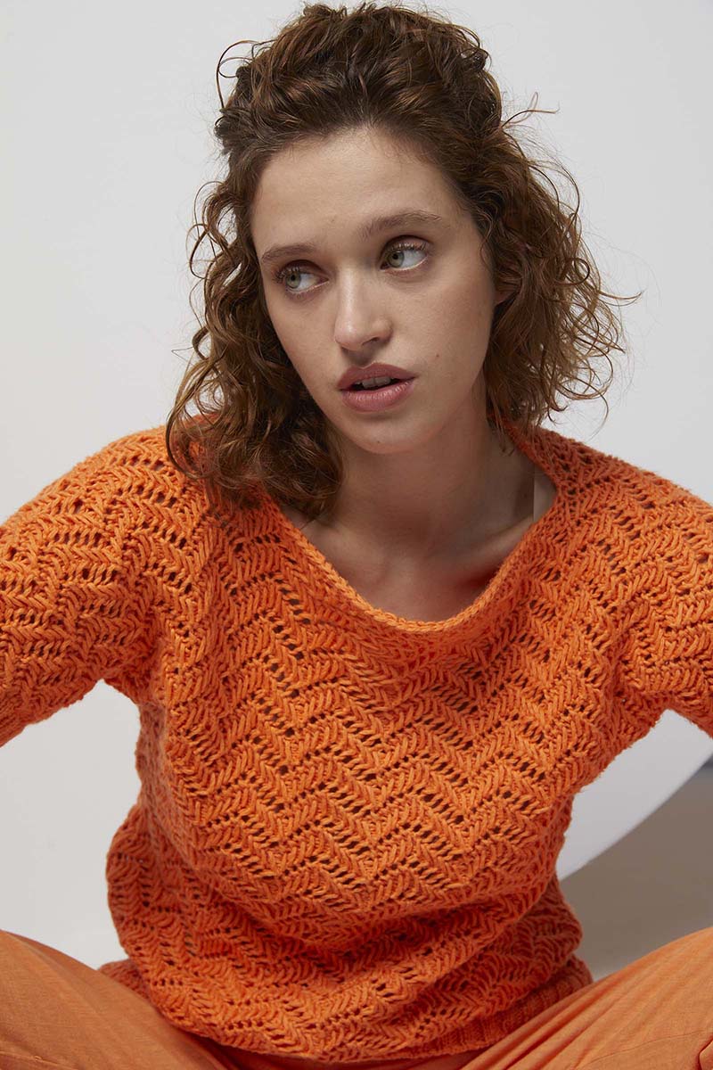 Artikelbild 4 des Artikels “Pullover Amina aus Amira Light 1111.0196 - Kiesel | M-L (400g)“