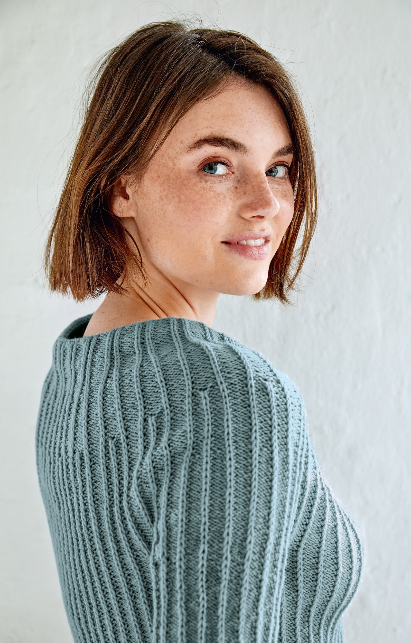 Artikelbild 4 des Artikels “Rundpassenpullover (kurzärmelig) aus Cool Wool Mélange (We Care) “