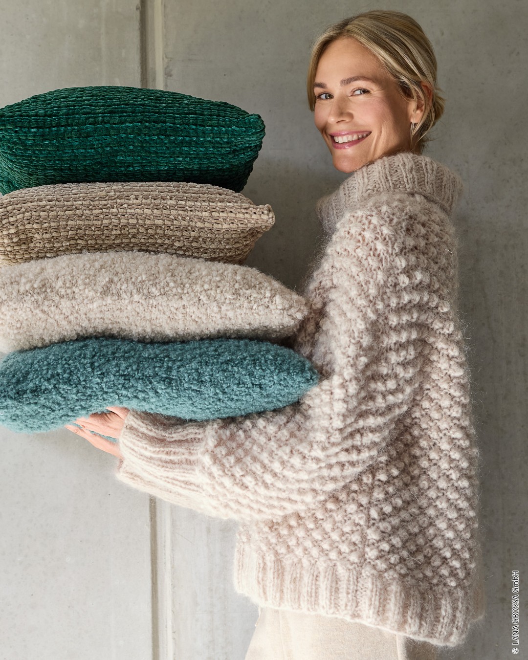 Artikelbild 5 des Artikels “Rollkragenpulli Im Röschenmuster aus Mohair Moda “