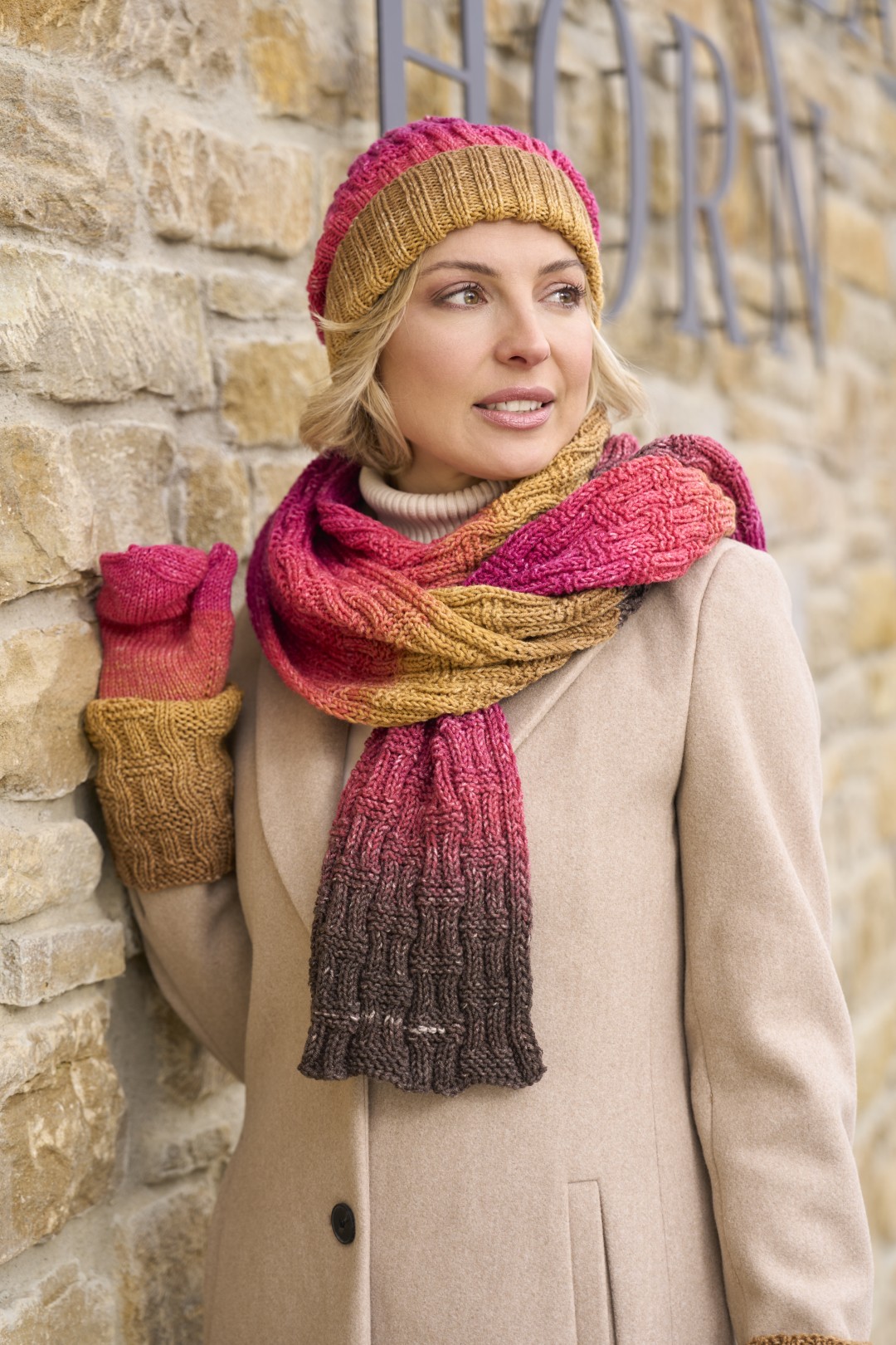 Artikelbild 5 des Artikels “Schal, Mütze und/oder Handschuhe aus Pro Lana 1-2-3 Ideen Merino “