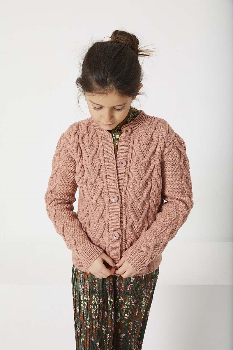 Artikelbild 8 des Artikels “Kinderjacke mit Zopfmuster aus Atlantis “